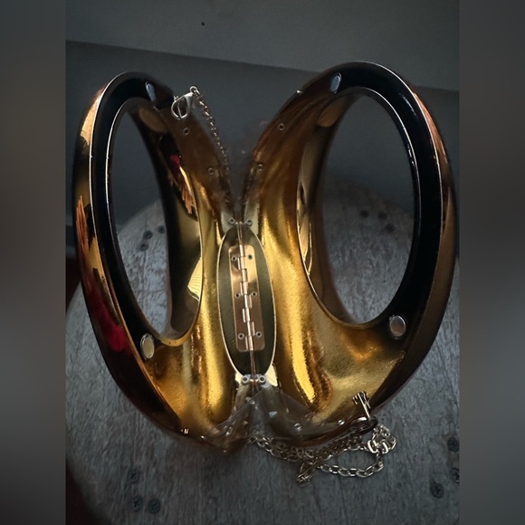 Gold Metallic Women's Bag - Picture 4 of 7